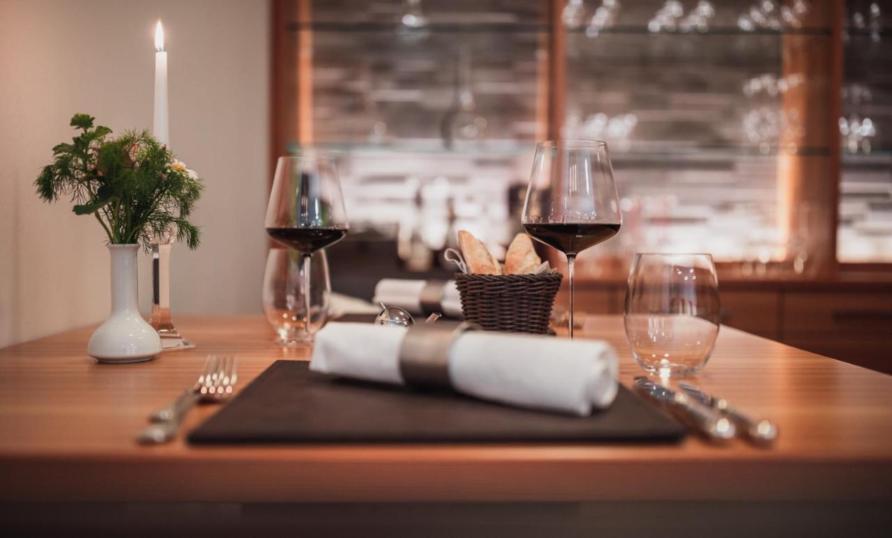 קיוזה Hotel Bischofhof - Bistro Jasmin מראה חיצוני תמונה