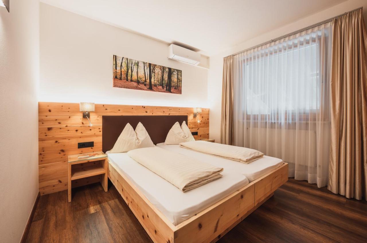 קיוזה Hotel Bischofhof - Bistro Jasmin מראה חיצוני תמונה