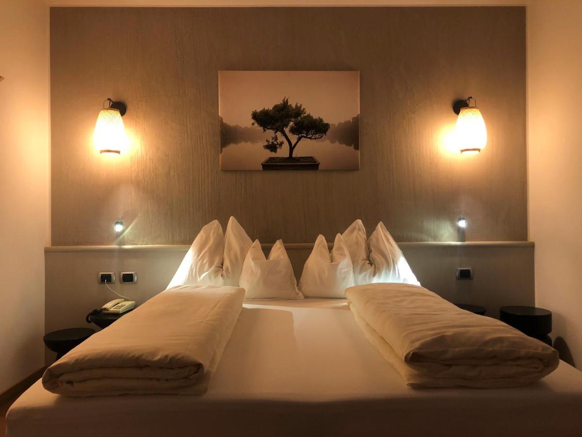 קיוזה Hotel Bischofhof - Bistro Jasmin מראה חיצוני תמונה