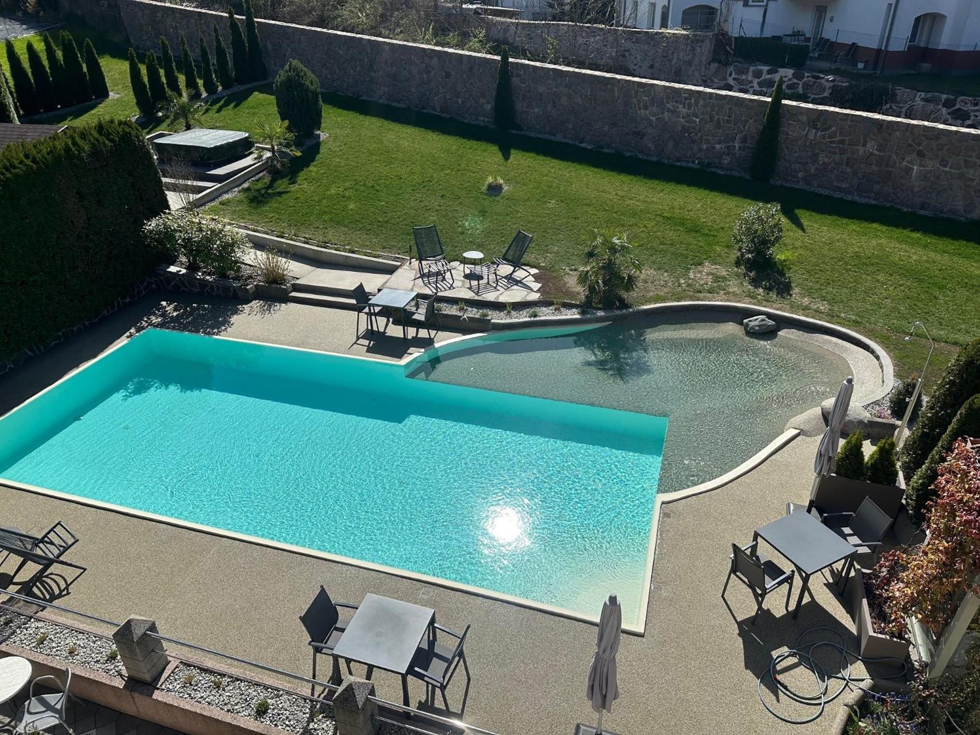 קיוזה Hotel Bischofhof - Bistro Jasmin מראה חיצוני תמונה