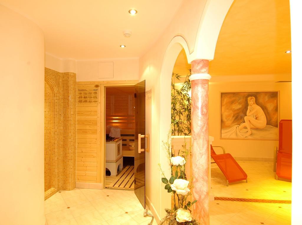 קיוזה Hotel Bischofhof - Bistro Jasmin מראה חיצוני תמונה